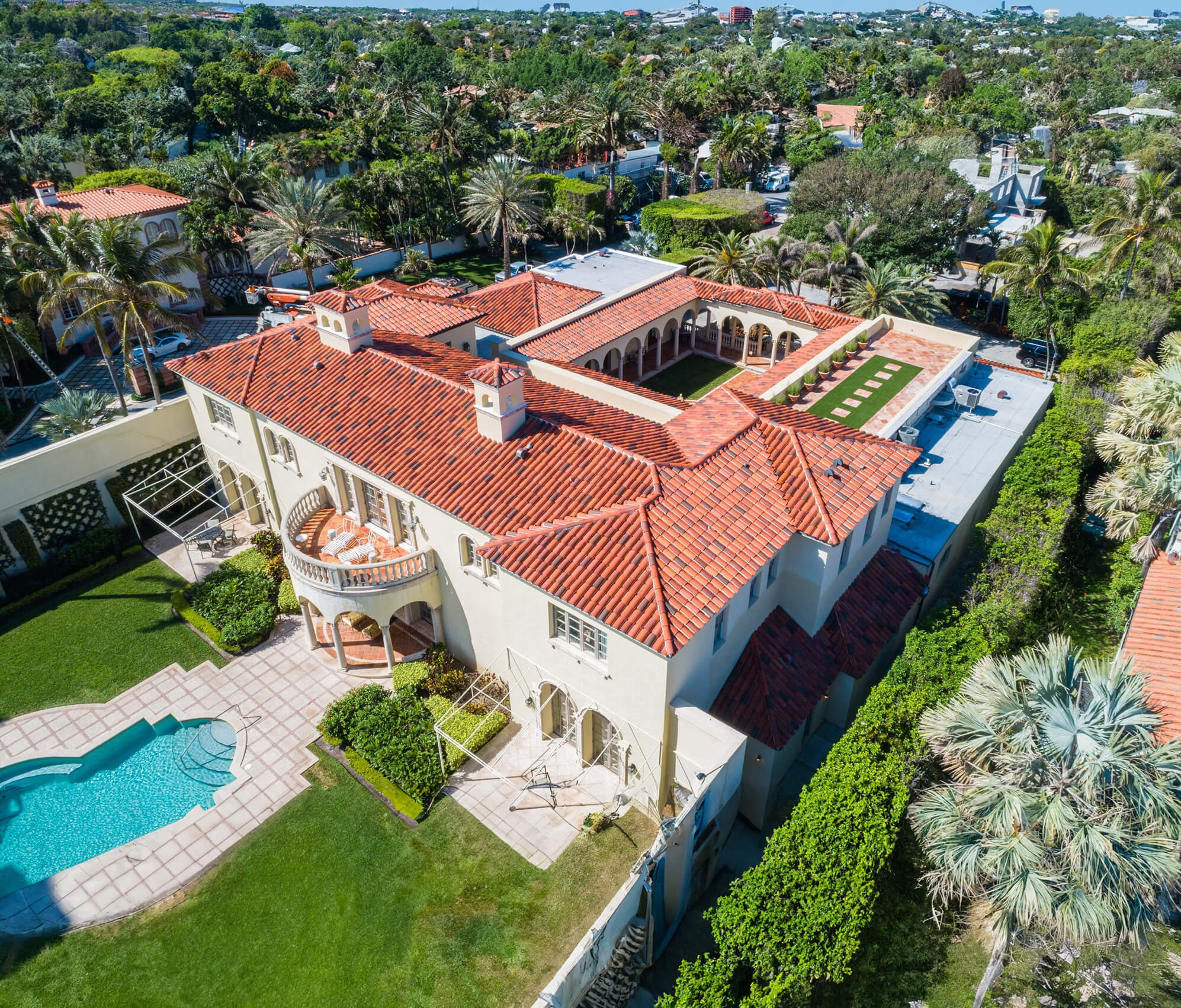 luxury low slope roof installed in palm beach